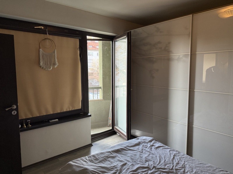 Продава 3-СТАЕН, гр. София, Център, снимка 6 - Апартаменти - 52876300