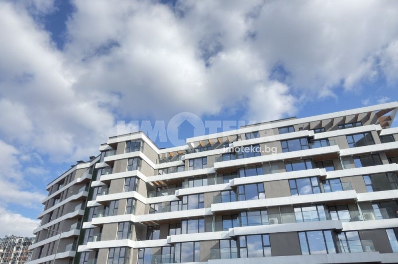 À vendre  3+ chambres Sofia , Poligona , 295 m² | 65229927
