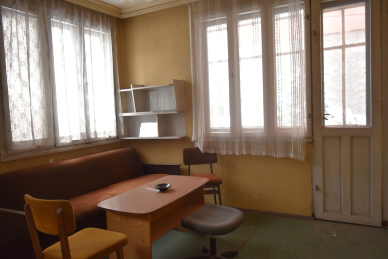 Продава ЕТАЖ ОТ КЪЩА, гр. Видин, Център, снимка 4 - Етаж от къща - 53336314