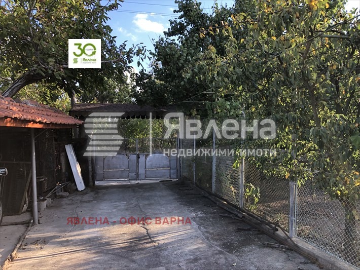 Продава КЪЩА, с. Видно, област Добрич, снимка 11 - Къщи - 48263992