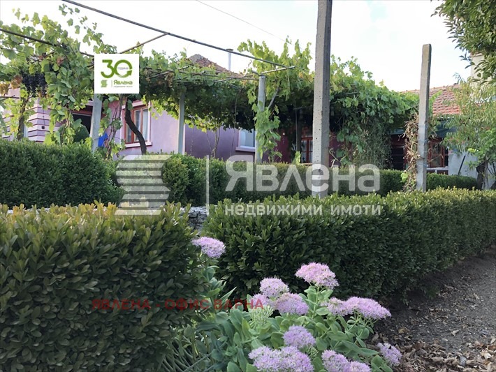 Продава КЪЩА, с. Видно, област Добрич, снимка 13 - Къщи - 48263992