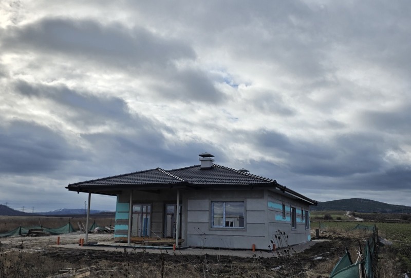 Продава КЪЩА, с. Храбърско, област София област, снимка 4 - Къщи - 53102664