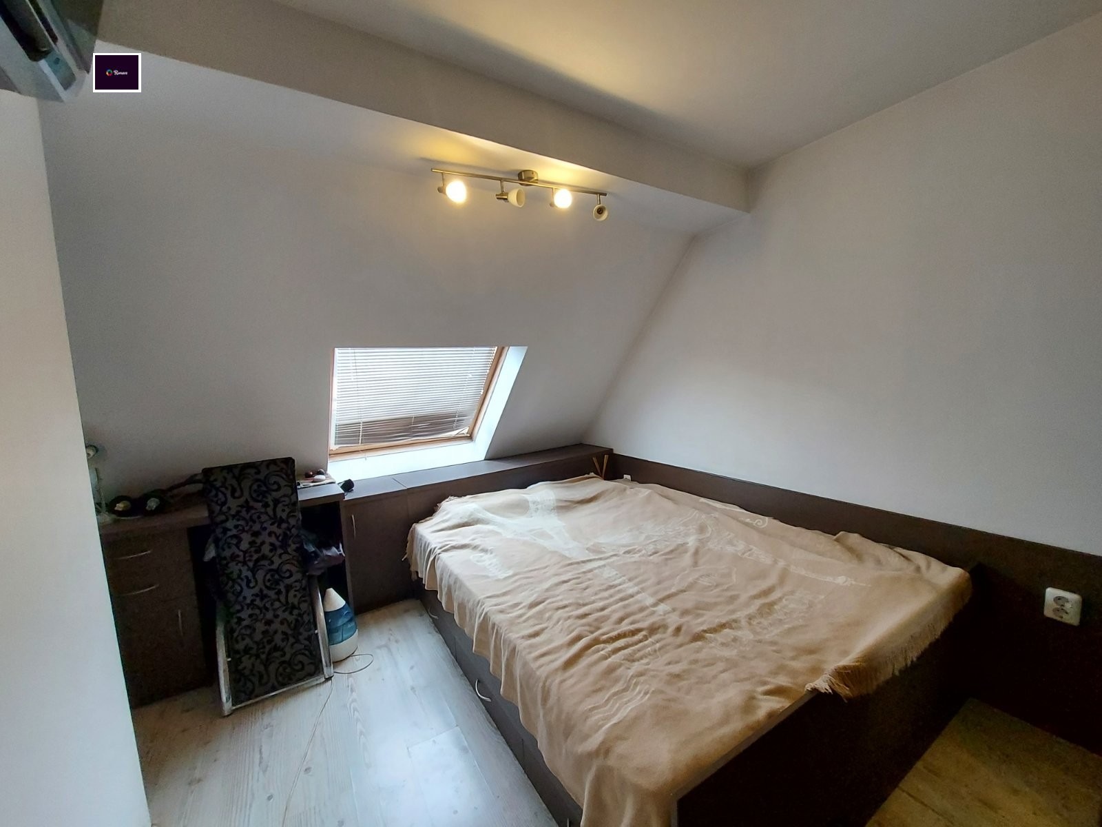 Продава 3-СТАЕН, гр. Варна, Базар Левски, снимка 9 - Апартаменти - 54955991