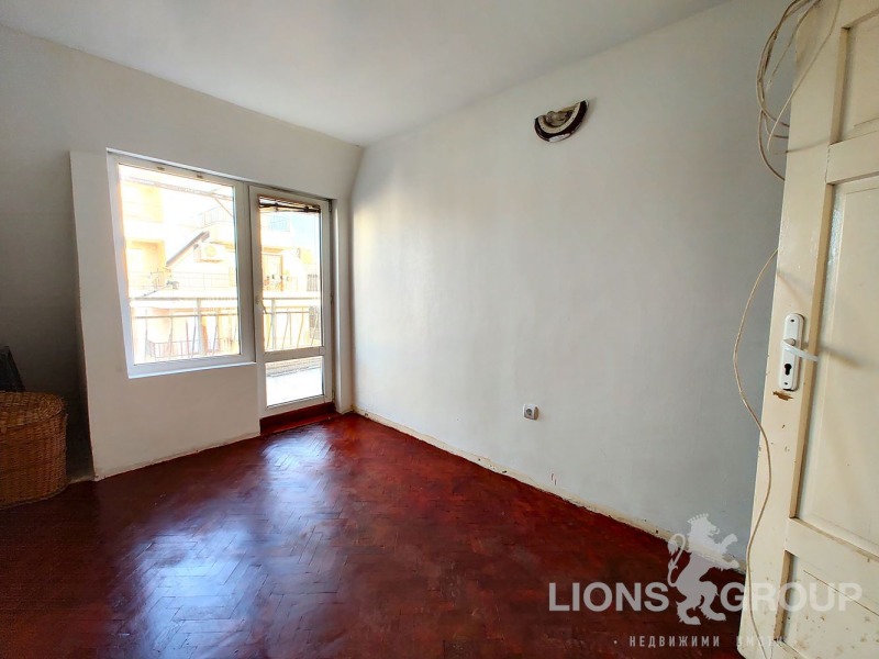 Продава 3-СТАЕН, гр. Варна, Централна поща, снимка 7 - Апартаменти - 53103830