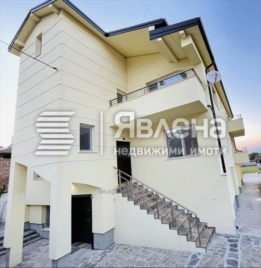 Продава КЪЩА, с. Марково, област Пловдив, снимка 2 - Къщи - 55548349