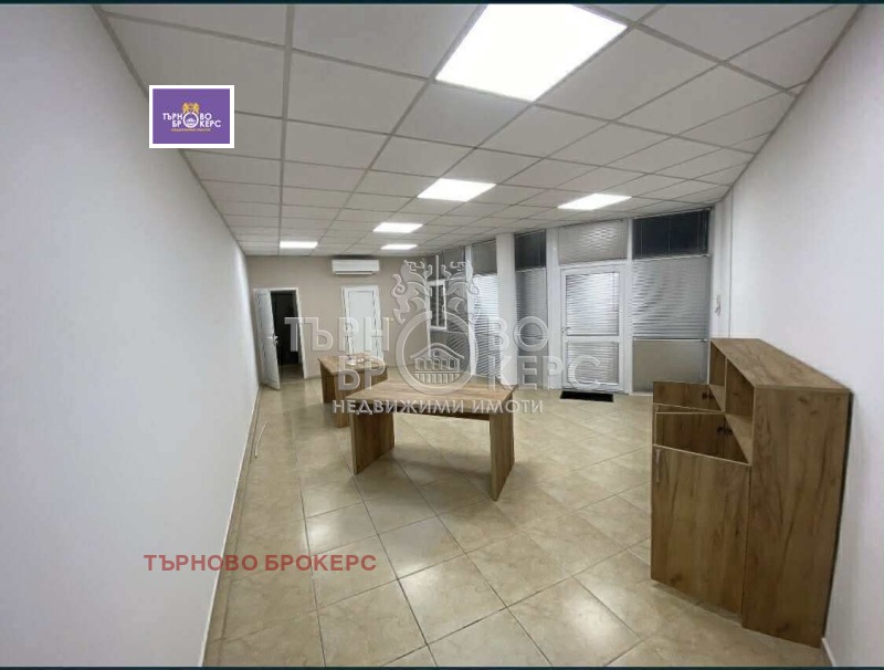 Продава МАГАЗИН, гр. Велико Търново, Център, снимка 3 - Магазини - 52388234