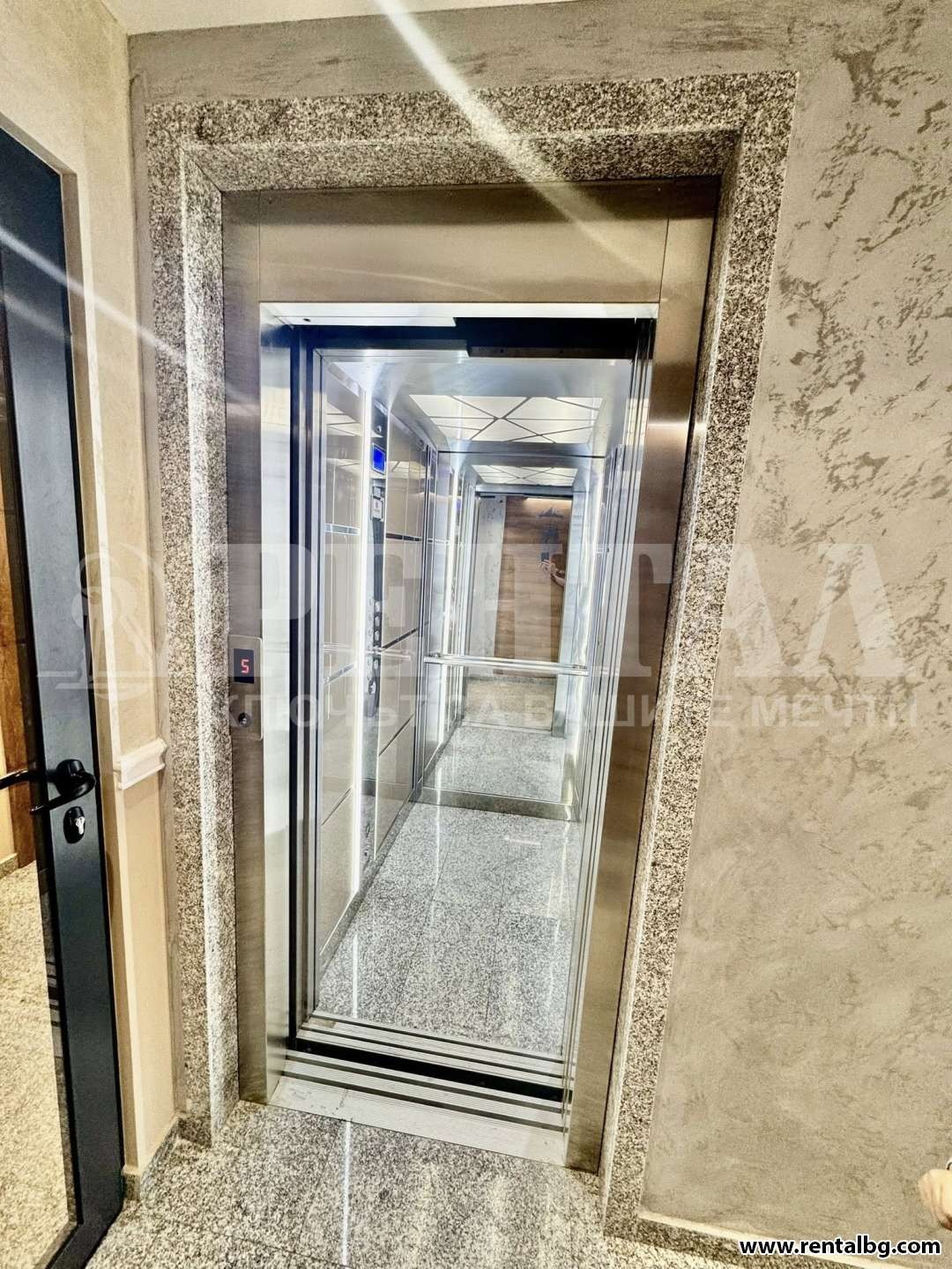 Продава 2-СТАЕН, гр. Пловдив, Кючук Париж, снимка 12 - Апартаменти - 55276125