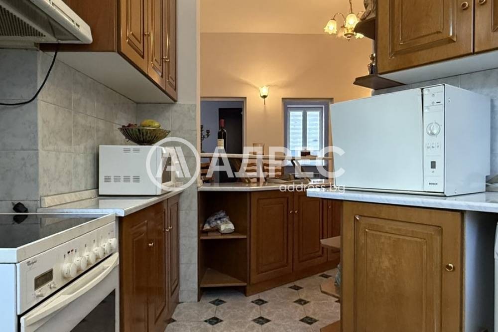 Продава 3-СТАЕН, гр. София, Център, снимка 13 - Апартаменти - 55725202