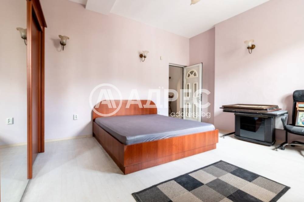 Продава 3-СТАЕН, гр. София, Център, снимка 6 - Апартаменти - 55725202