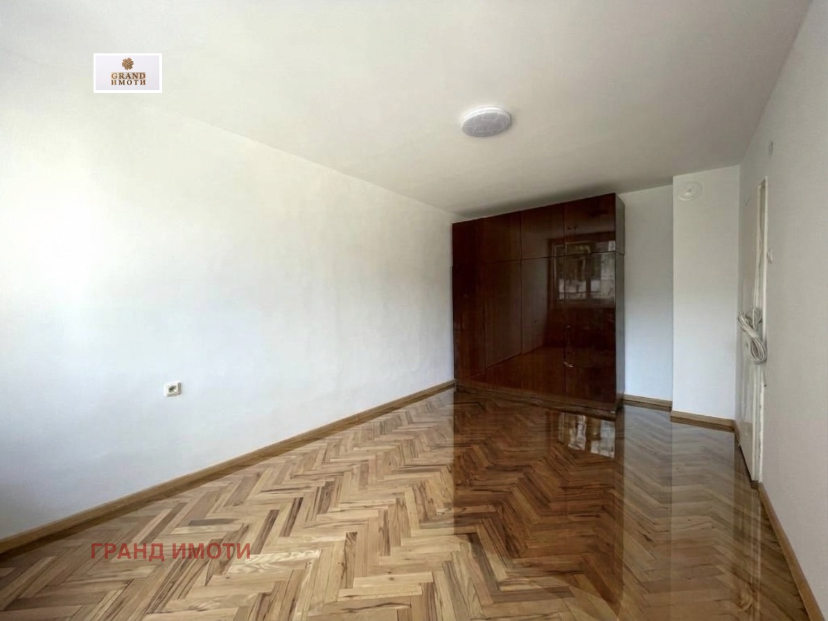 Продава 3-СТАЕН, гр. Русе, Широк център, снимка 3 - Апартаменти - 56733073