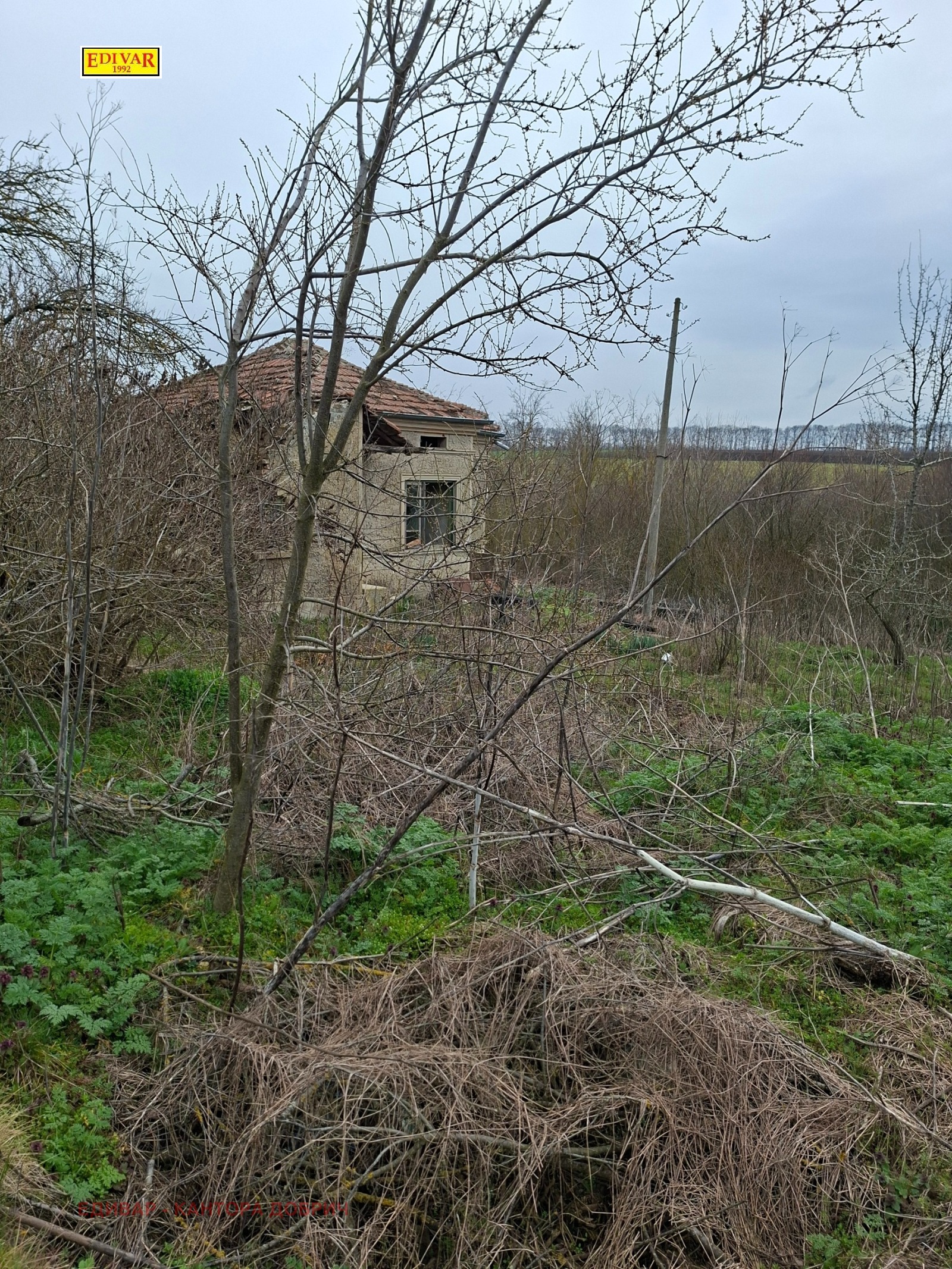 Продава КЪЩА, с. Котленци, област Добрич, снимка 2 - Къщи - 53969702