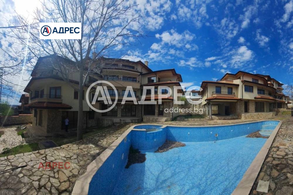 Продава ХОТЕЛ, с. Рогачево, област Добрич, снимка 4 - Хотели - 53902275