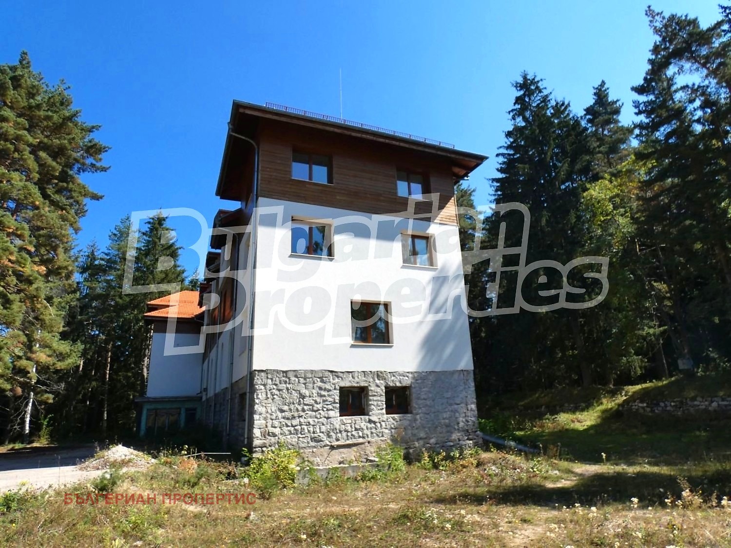 Продава ХОТЕЛ, с. Говедарци, област София област, снимка 3 - Хотели - 56109210