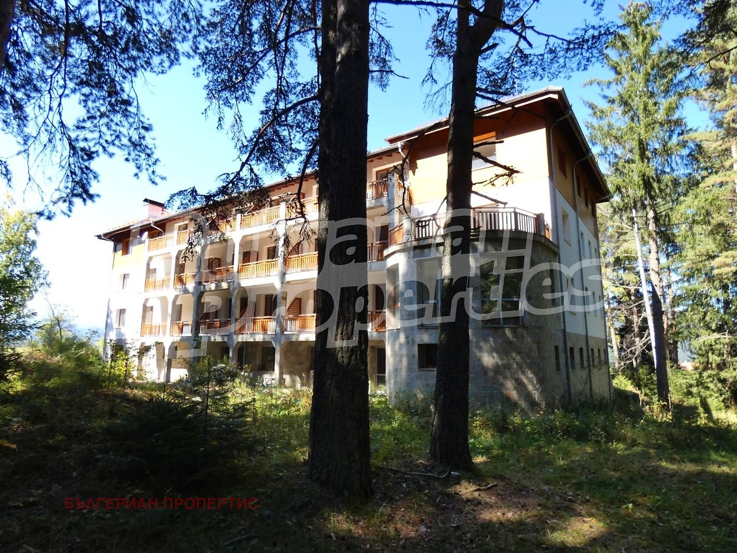 Продава ХОТЕЛ, с. Говедарци, област София област, снимка 5 - Хотели - 56109210