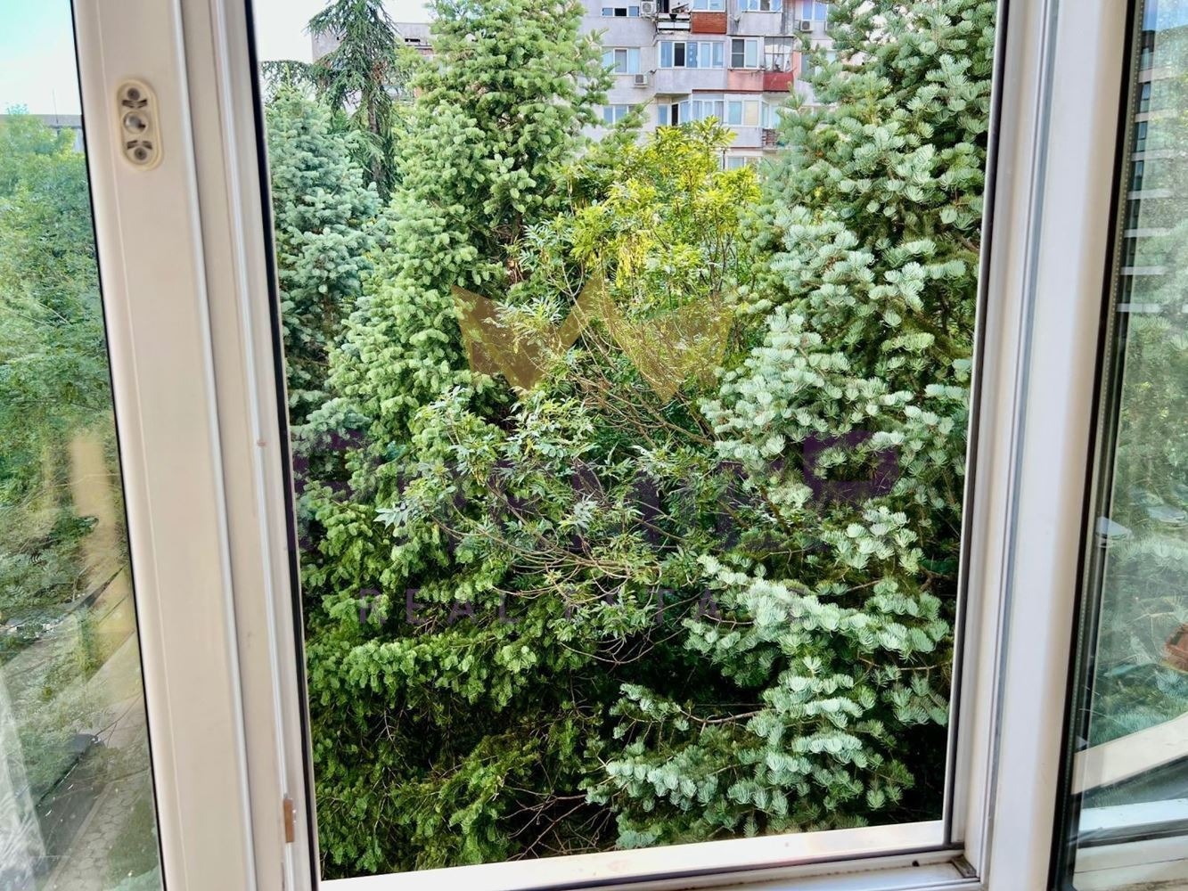 ������� 2-����� | Imot.bg � ����������� 11