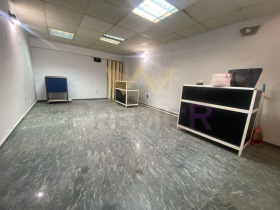 МАГАЗИН, 24 m2