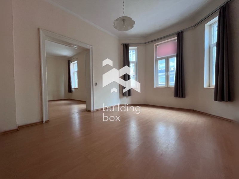 For Sale  2 bedroom Sofia , Tsentar , 123 sq.m | 79071525