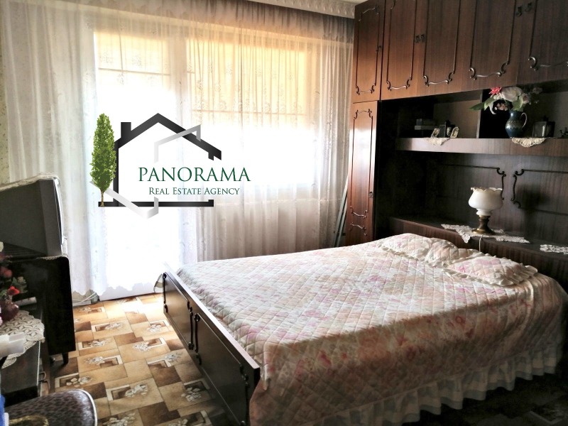 Продава 3-СТАЕН, гр. Шумен, 2-ри корпус, снимка 2 - Апартаменти - 52374484