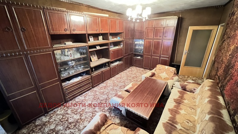 Продава 3-СТАЕН, гр. Стара Загора, Самара 3, снимка 2 - Апартаменти - 52983203