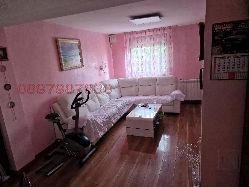 Продава КЪЩА, с. Завой, област Ямбол, снимка 12 - Къщи - 52779154