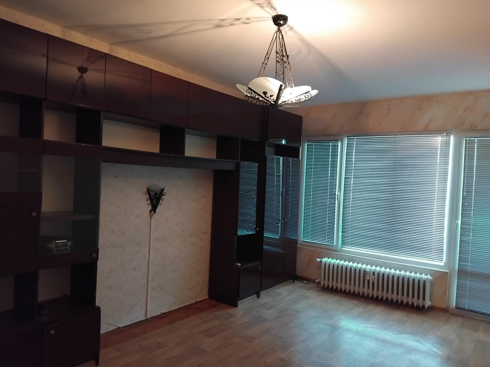 Продава 2-СТАЕН, гр. Русе, Възраждане, снимка 2 - Апартаменти - 54243331