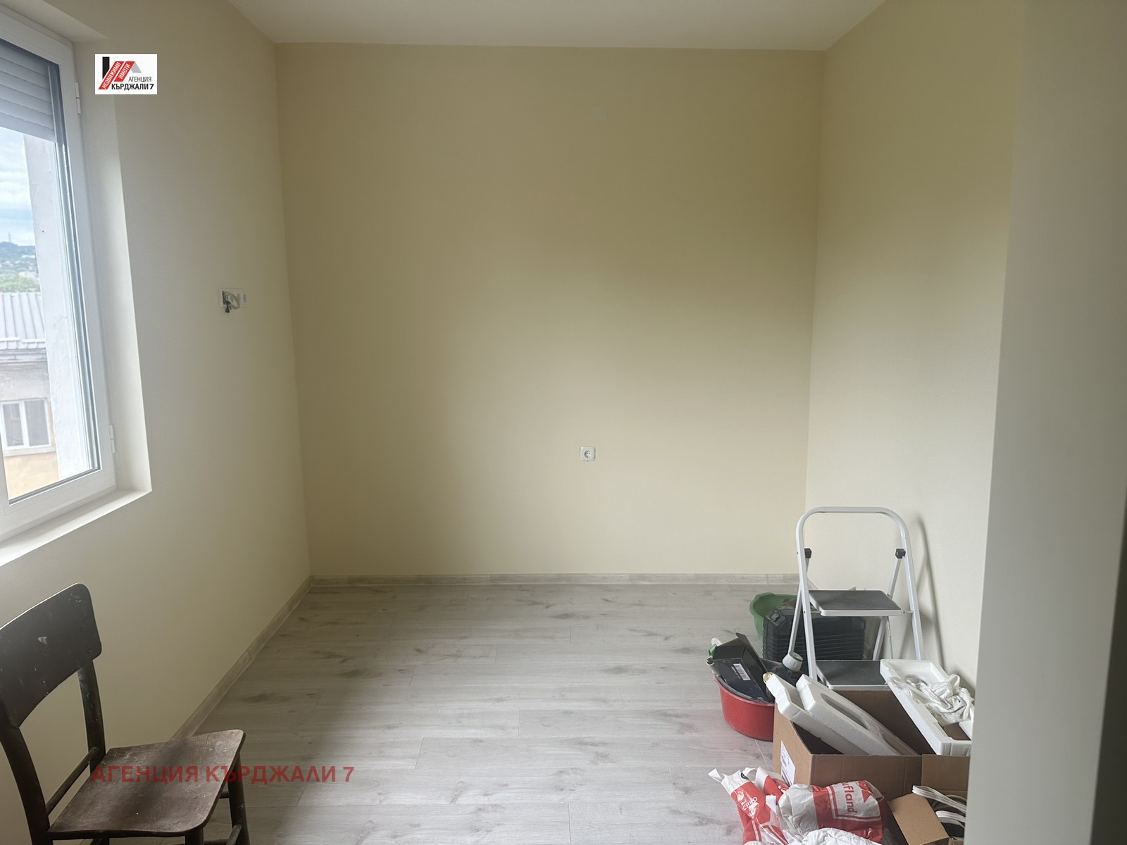 Продава 2-СТАЕН, гр. Кърджали, Център, снимка 5 - Апартаменти - 54614847