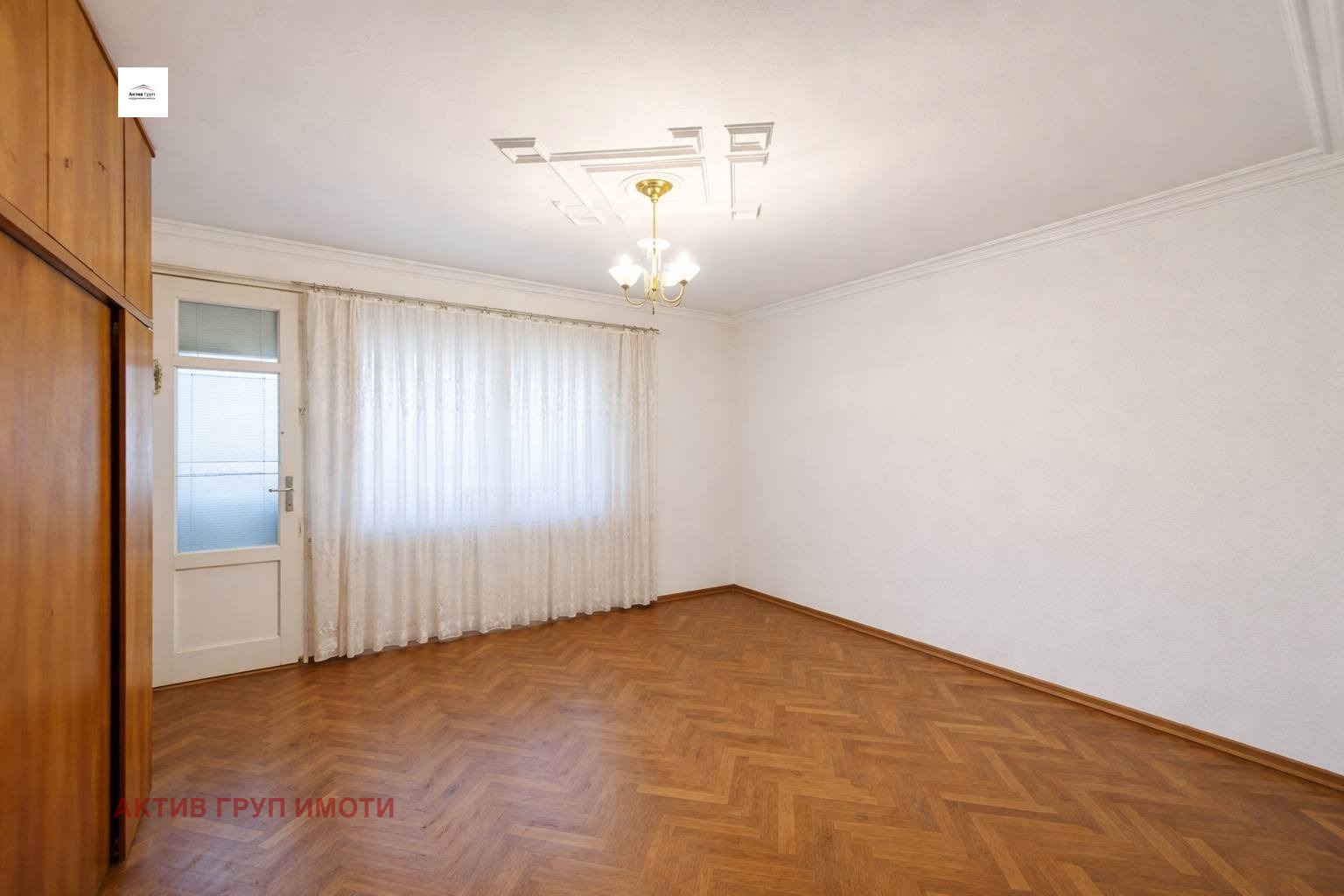 Продава 3-СТАЕН, гр. София, Гео Милев, снимка 2 - Апартаменти - 54121122