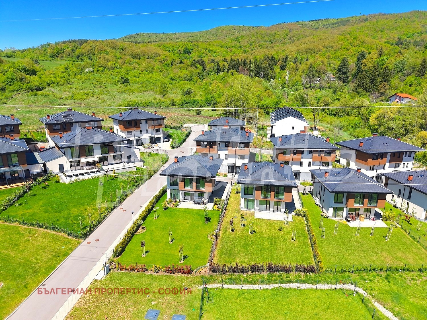 Продава КЪЩА, гр. София, с. Владая, снимка 14 - Къщи - 56109162