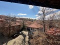 Продава ЕТАЖ ОТ КЪЩА, гр. Пловдив, Старият град, снимка 2 - Етаж от къща - 44951195