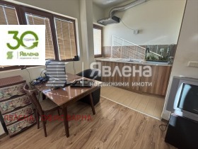Hus m-t Alen mak, Varna 11