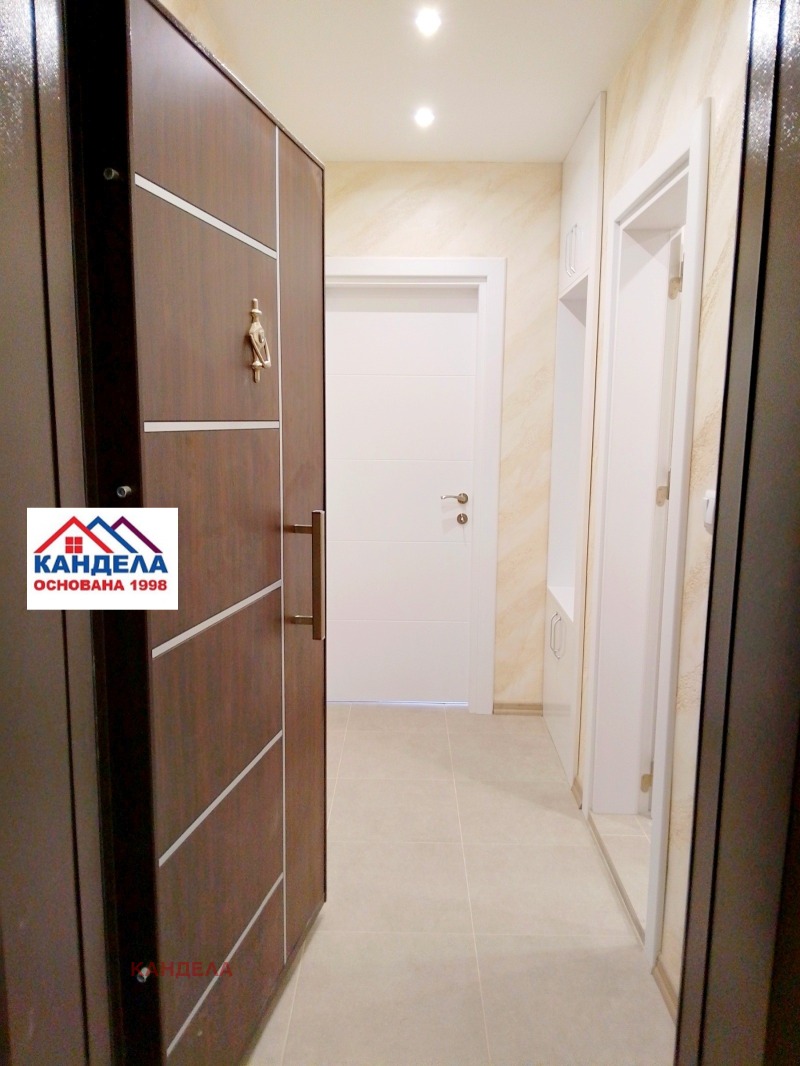 En venta  1 dormitorio Plovdiv , Jristo Smirnenski , 75 metros cuadrados | 88229791 - imagen [6]