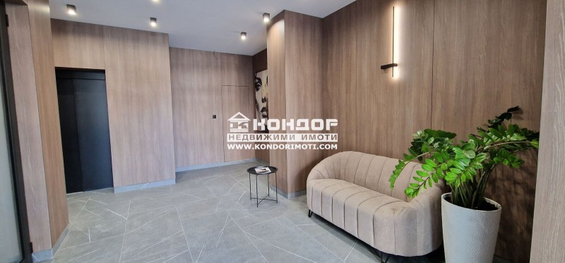 Продава  2-стаен град Пловдив , Тракия , 83 кв.м | 12956021