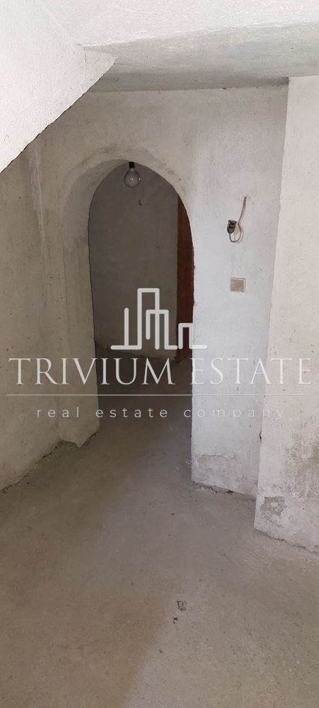 Продава ЕТАЖ ОТ КЪЩА, гр. Пловдив, Център, снимка 16 - Етаж от къща - 54250219