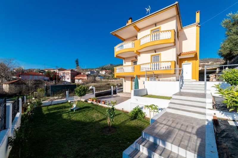 Продава КЪЩА, Извън страната, област Извън страната