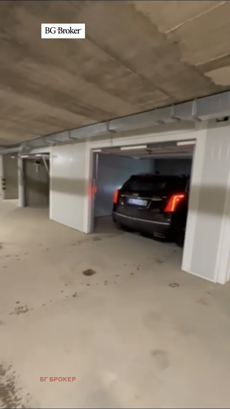 Продава ГАРАЖ, ПАРКОМЯСТО, гр. София, Малинова долина