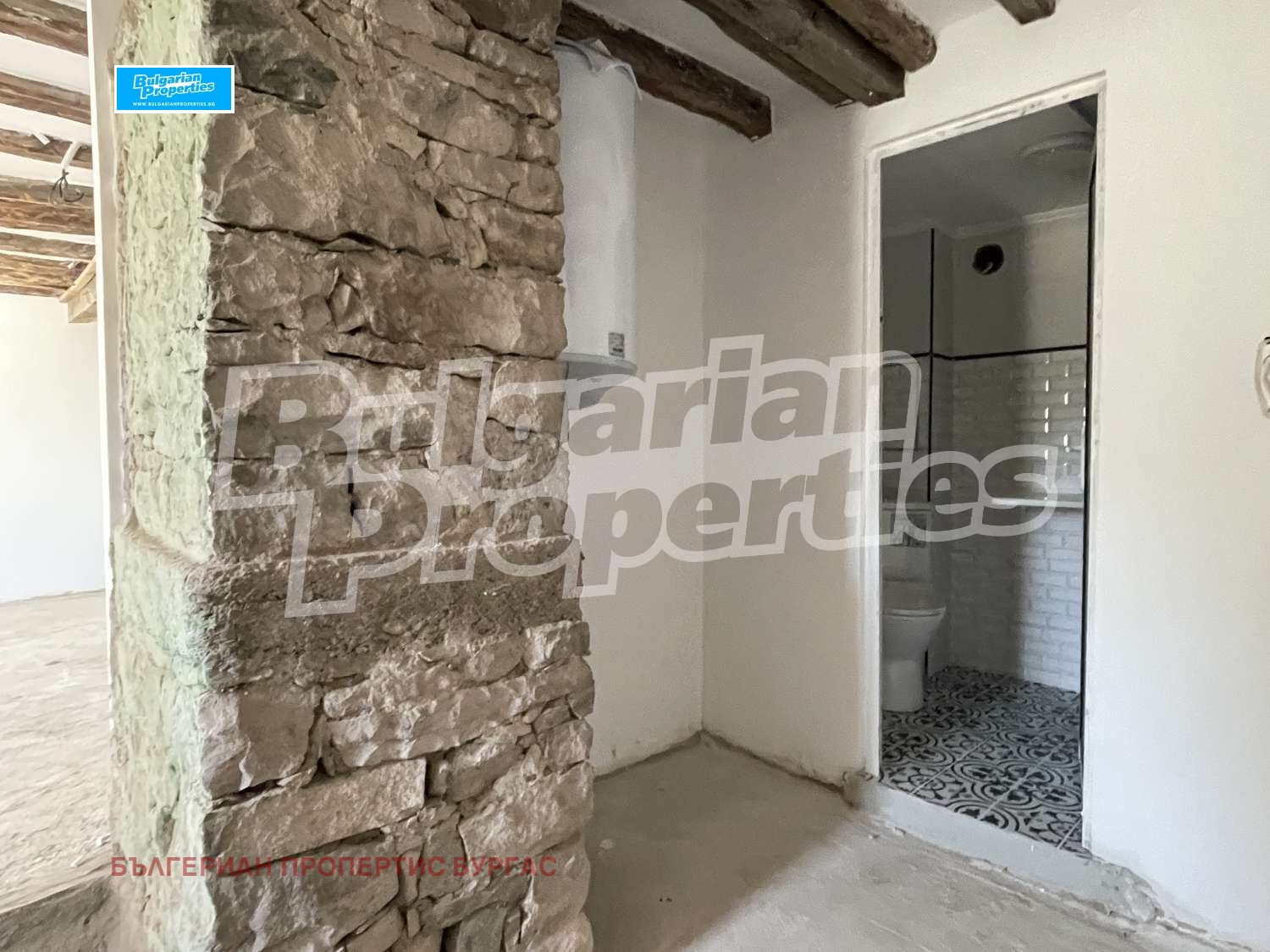 Продава КЪЩА, гр. Бургас, с. Извор, снимка 3 - Къщи - 54460286