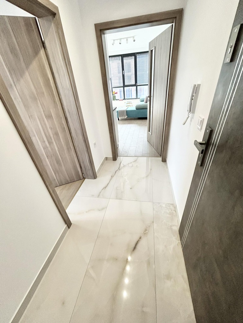 Продава  2-стаен град Варна , Левски 1 , 72 кв.м | 11765826 - изображение [14]