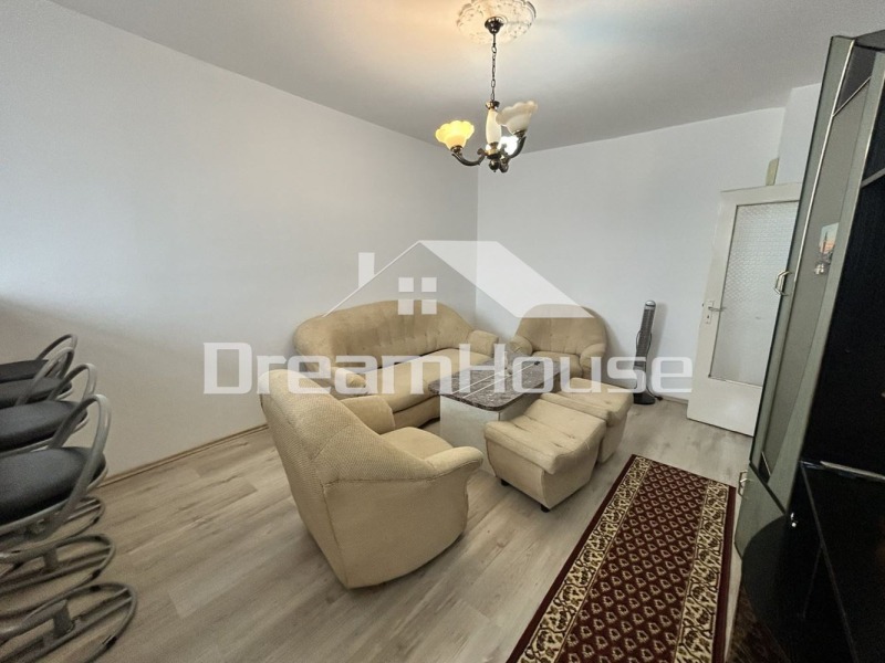 Продава  2-стаен град Пловдив , Изгрев , 48 кв.м | 89210554 - изображение [2]