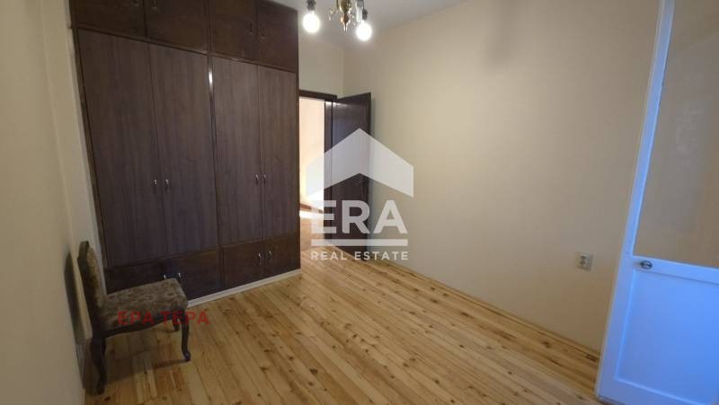 Продава 3-СТАЕН, гр. София, Център, снимка 5 - Апартаменти - 52984826