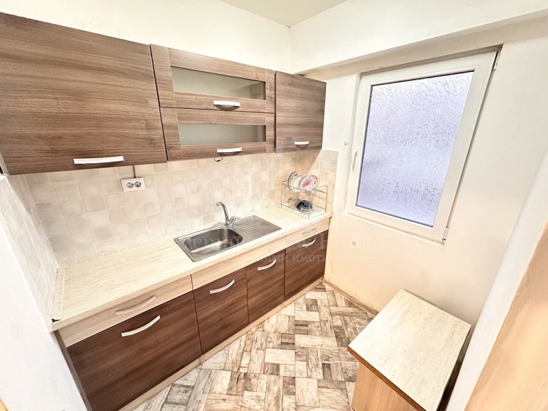 Продава 3-СТАЕН, гр. Ямбол, Граф Игнатиев, снимка 5 - Апартаменти - 53148090