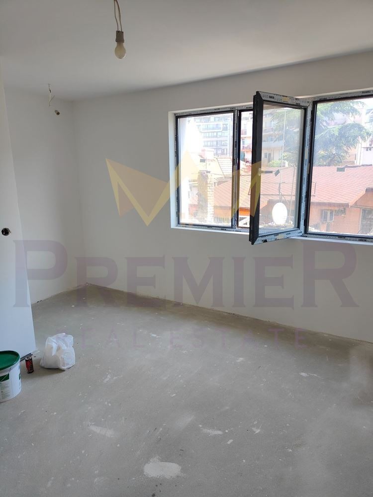 Продава 3-СТАЕН, гр. Варна, Погреби, снимка 3 - Апартаменти - 53944548