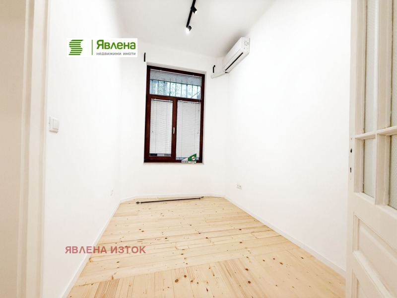 Продава 4-СТАЕН, гр. София, Оборище, снимка 6 - Апартаменти - 52325813