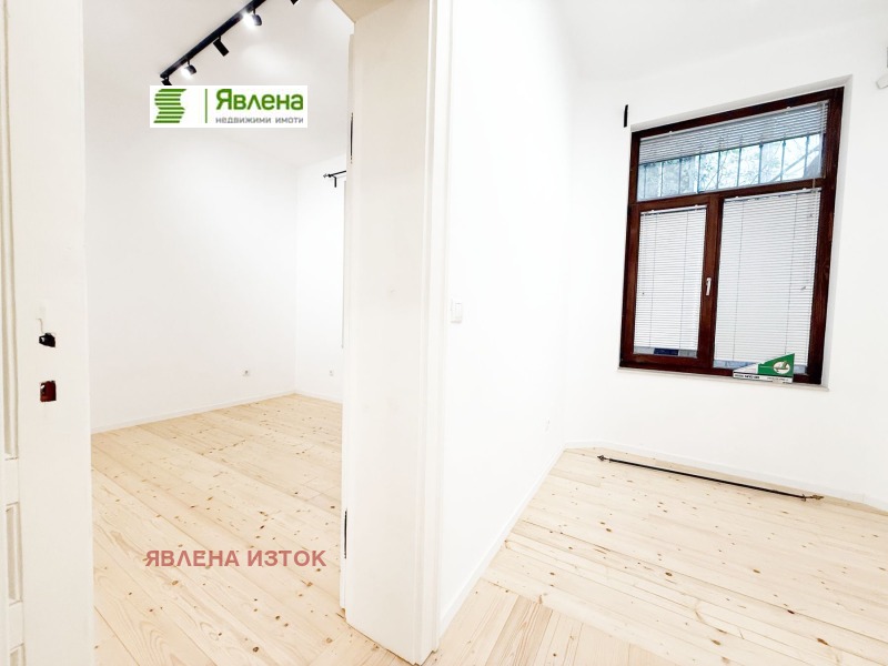 Продава 4-СТАЕН, гр. София, Оборище, снимка 5 - Апартаменти - 52325813