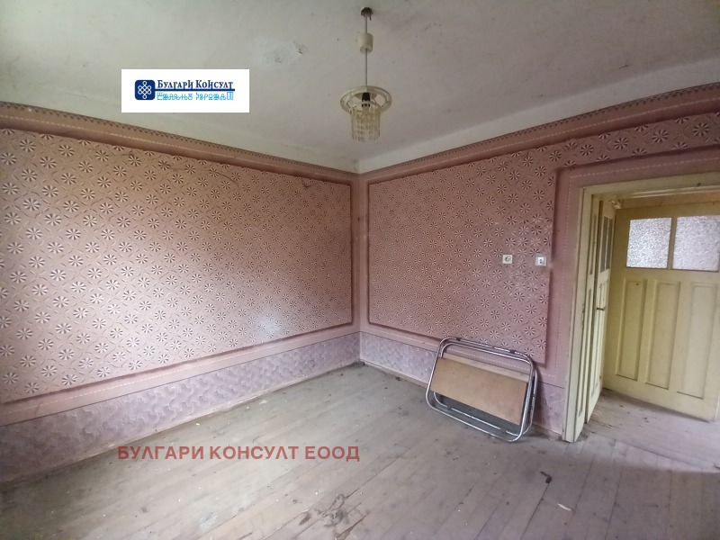 Продава  Къща област Кюстендил , с. Смочево , 140 кв.м | 62889735 - изображение [9]