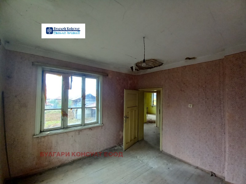 Продава  Къща област Кюстендил , с. Смочево , 140 кв.м | 62889735 - изображение [12]