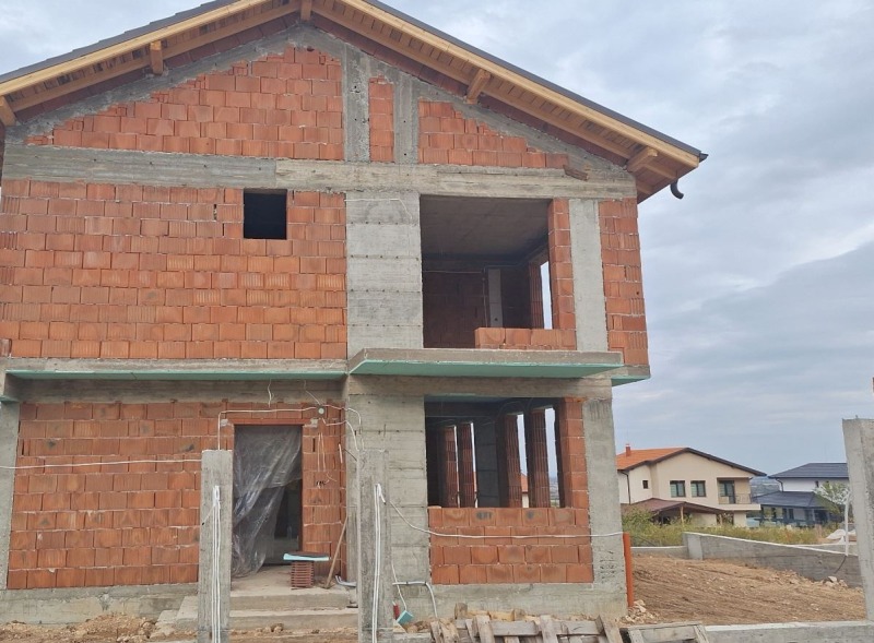 Продава КЪЩА, с. Брестник, област Пловдив, снимка 3 - Къщи - 52455831