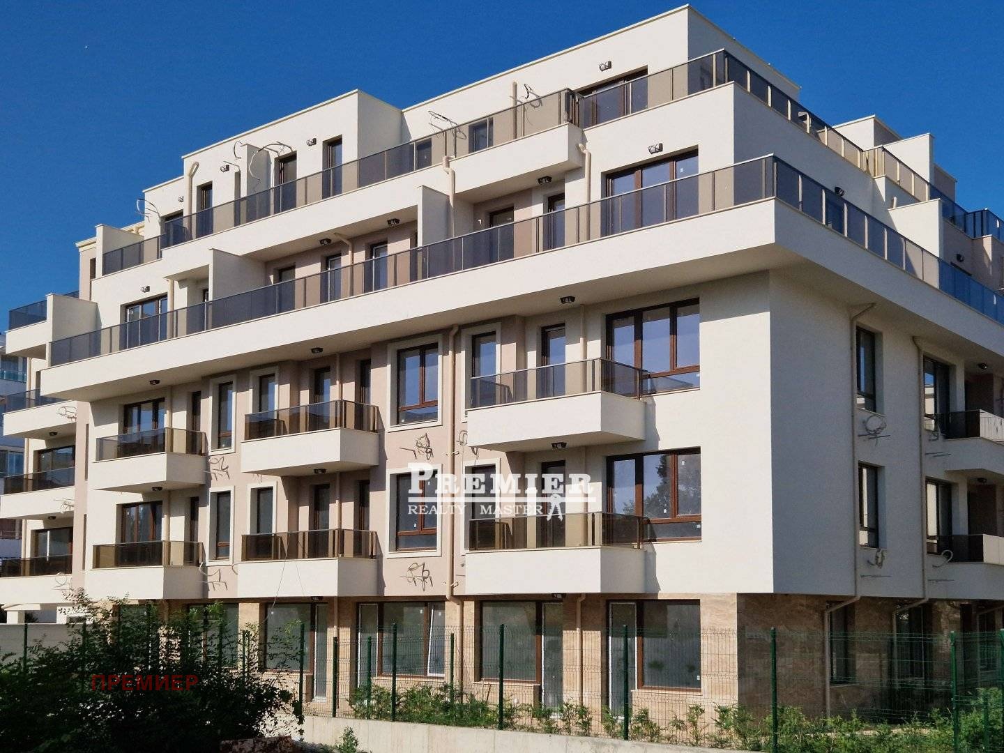 Продава 3-СТАЕН, гр. Бургас, Сарафово, снимка 2 - Апартаменти - 52639719