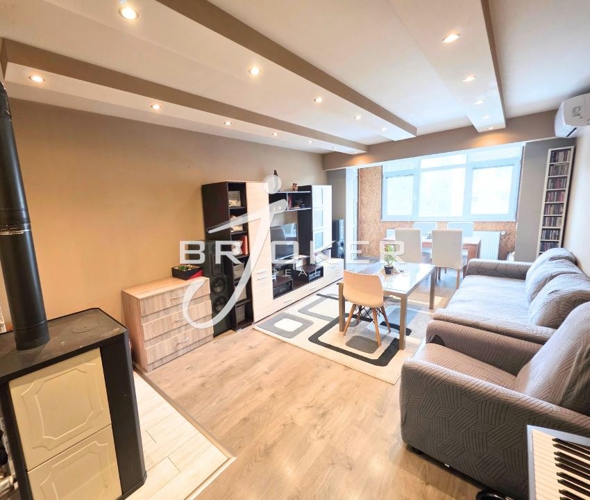 Продава 3-СТАЕН, гр. Кърджали, Възрожденци, снимка 3 - Апартаменти - 54410612