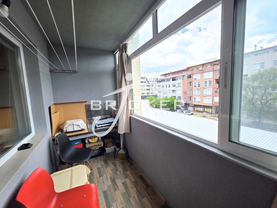 Продава 3-СТАЕН, гр. Кърджали, Възрожденци, снимка 11 - Апартаменти - 54410612