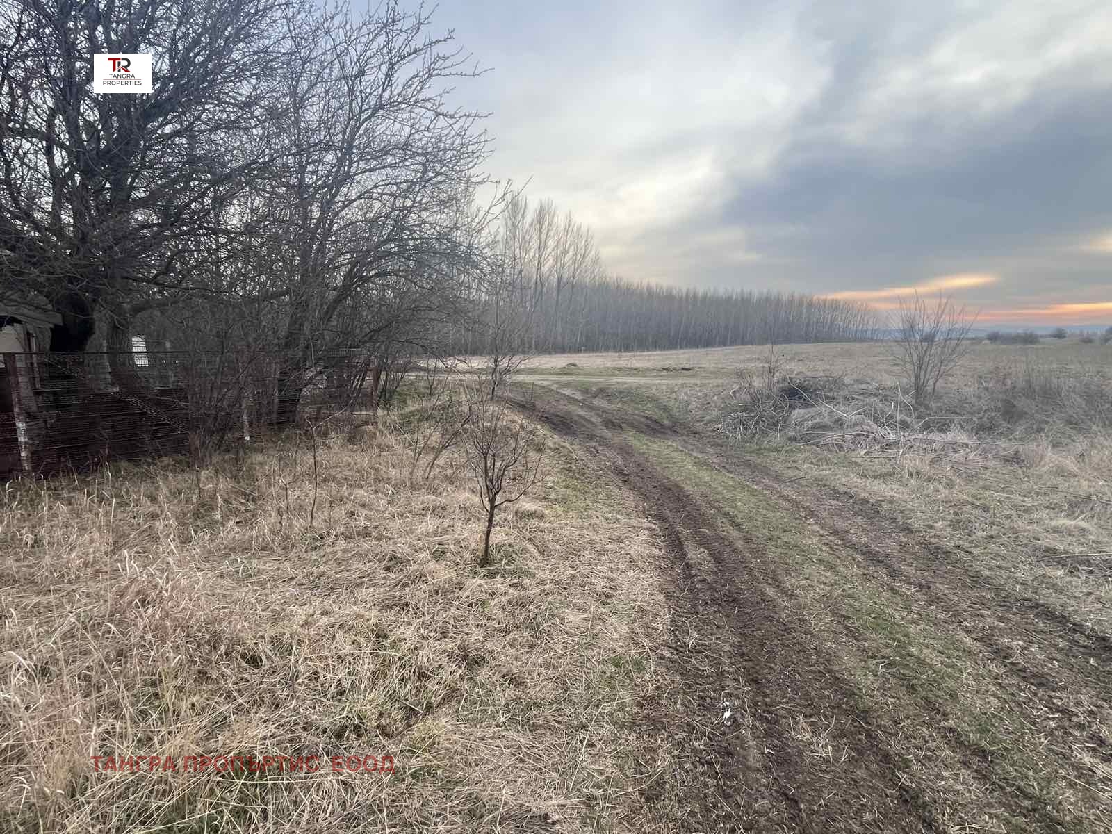 Продава ПАРЦЕЛ, с. Люлин, област Перник, снимка 2 - Парцели - 53687813